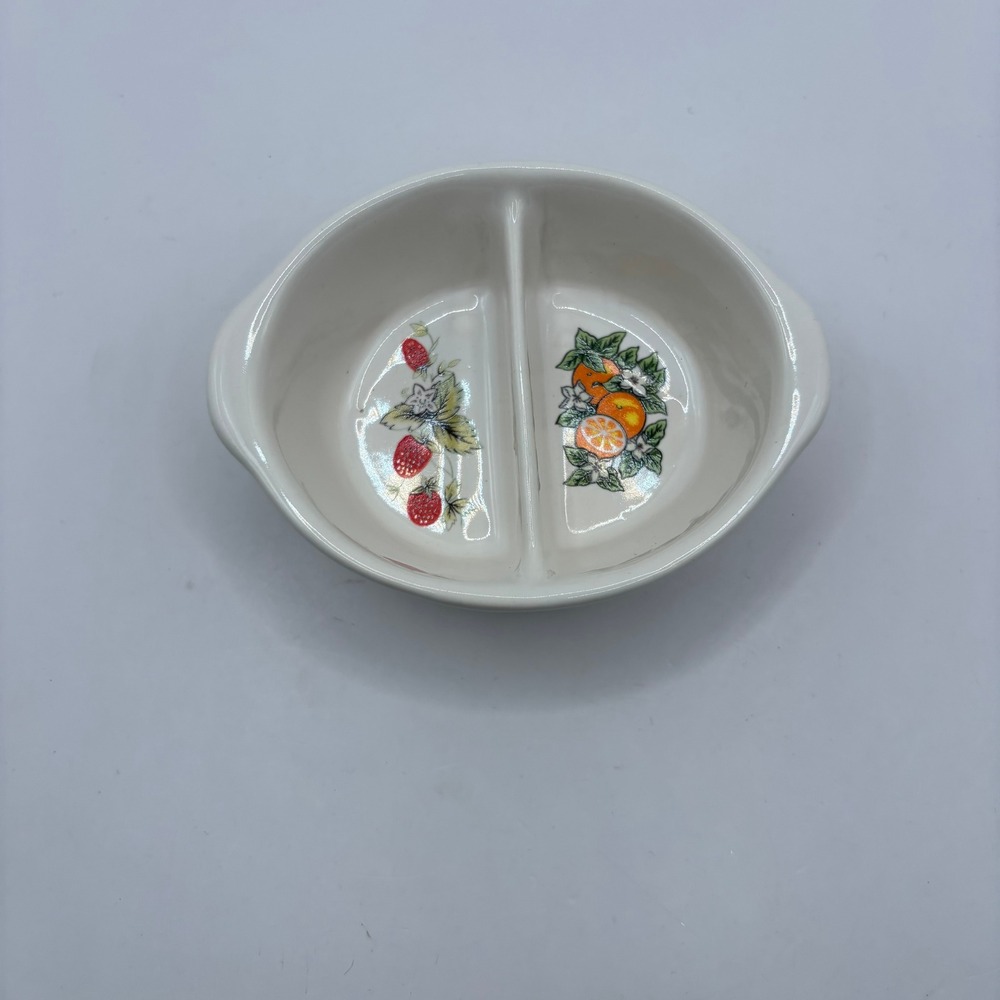 Vintage Ceramic Divided Fruit Dish Strawberry Orange White Ribbed‎ Small Bowl